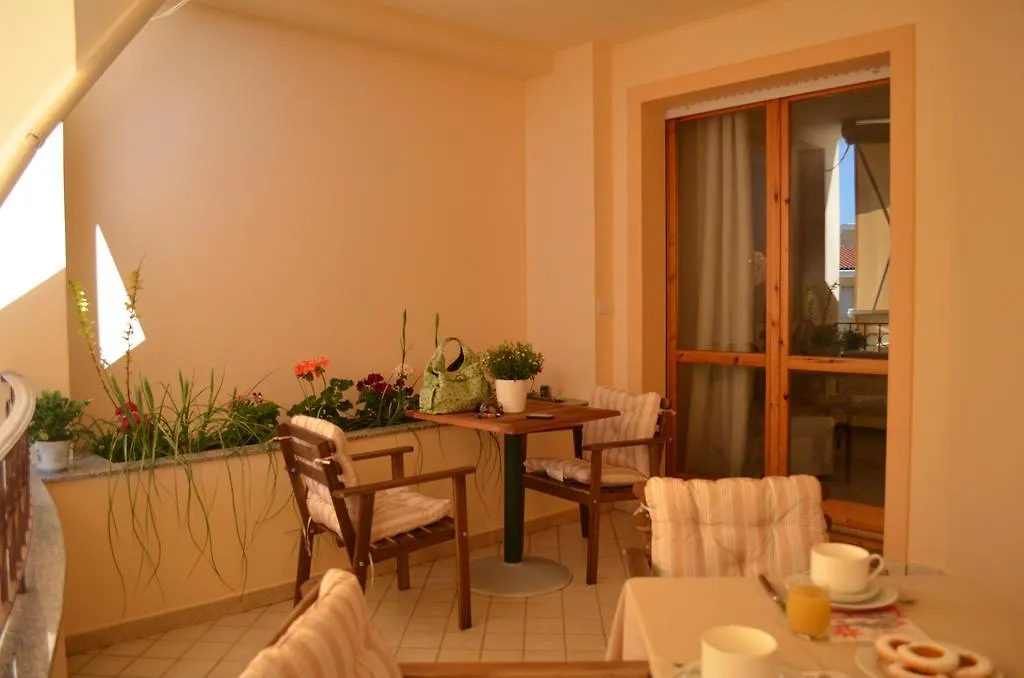 Bb Vicolo Corto Bed and Breakfast Alghero Italia